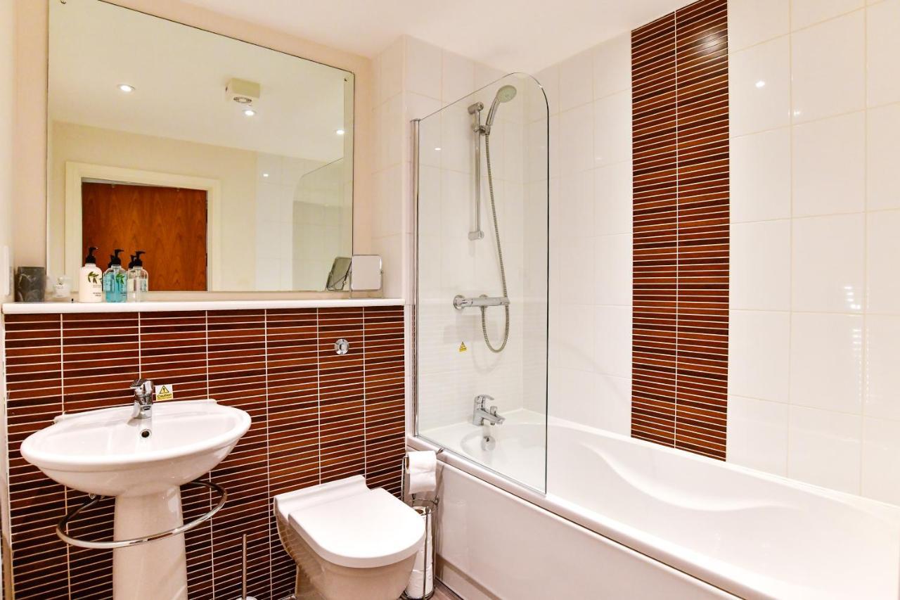 Meridian Quay Apartments, By Jsw Short Stay Swansea Kültér fotó