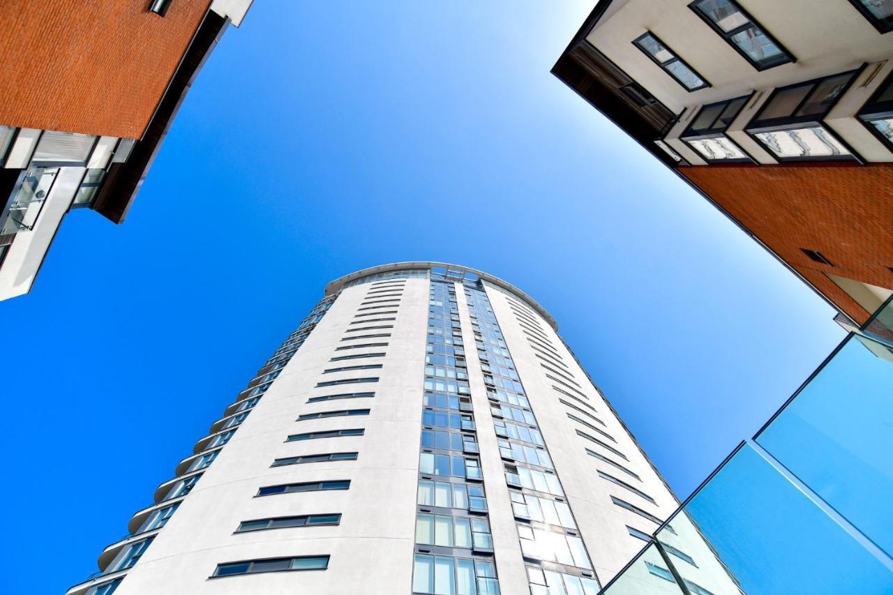 Meridian Quay Apartments, By Jsw Short Stay Swansea Kültér fotó