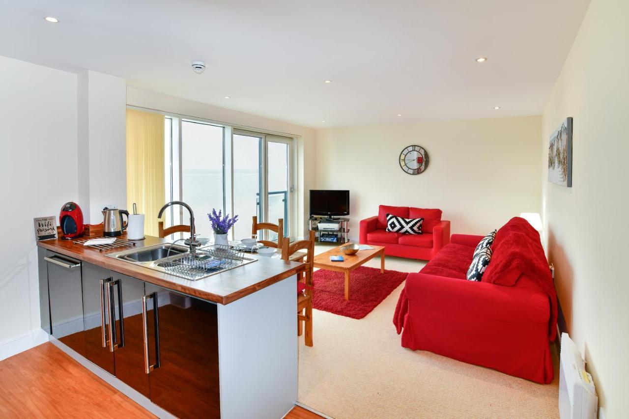 Meridian Quay Apartments, By Jsw Short Stay Swansea Kültér fotó